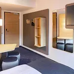 Hotel B&B Hotel Neuss 3*