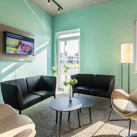 Hotel B&B Hotel Neuss 3*