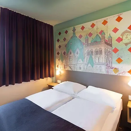 Отель B&B Hotel Neuss Нойс