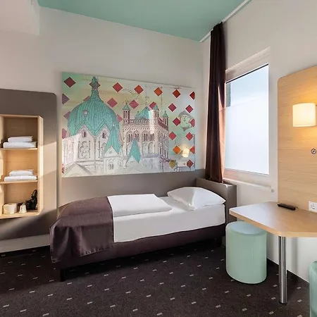 Hotel B&B Hotel Neuss 3*