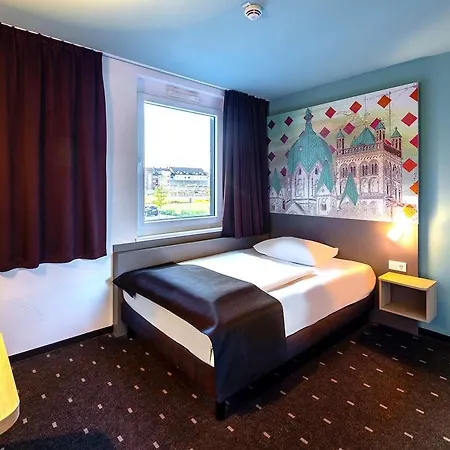 B&B Hotel Neuss Отель Нойс