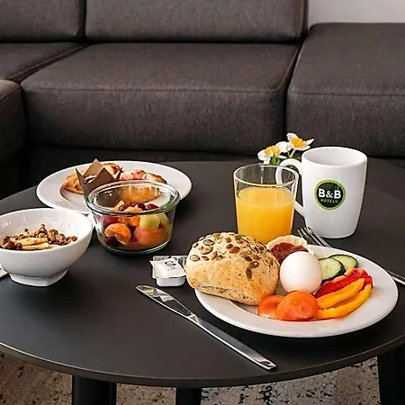 B&B Hotel Neuss Otel Neuss