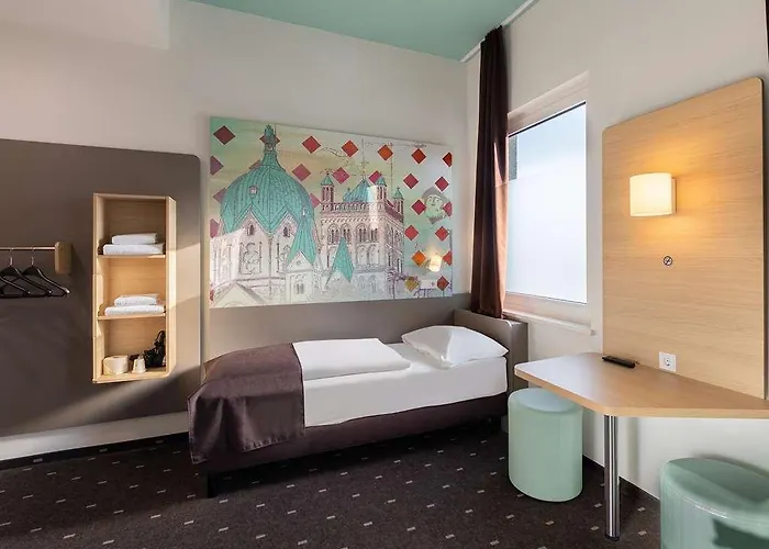 Hotel B&B Hotel Neuss 3*