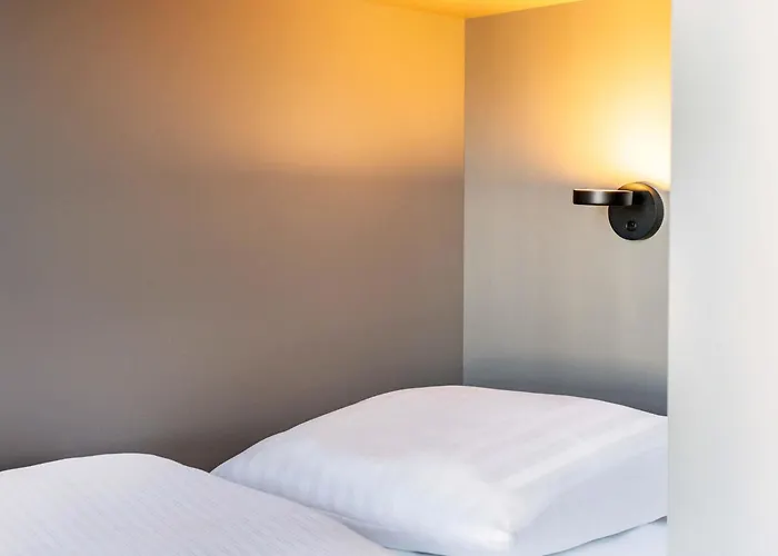 Отель B&B Hotel Neuss Нойс