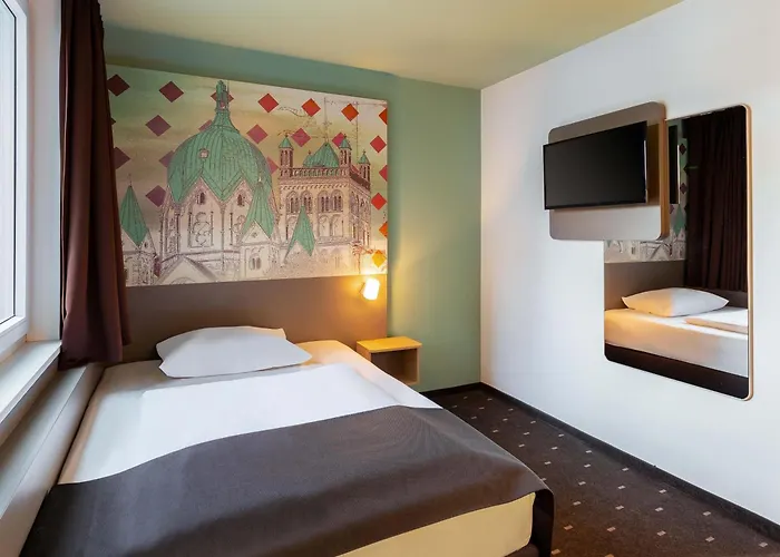 B&B Hotel Neuss Отель